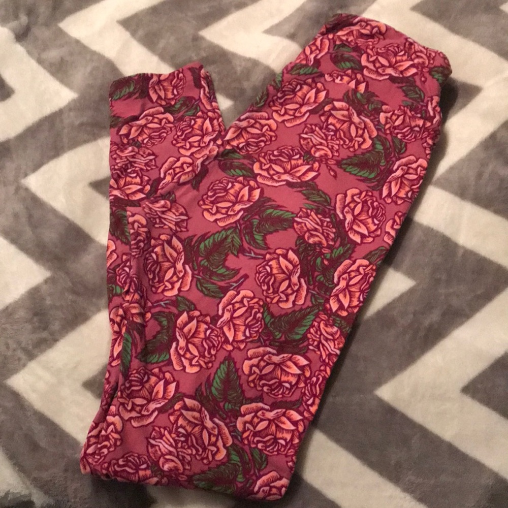 Like New OS Lularoe Rose Leggings